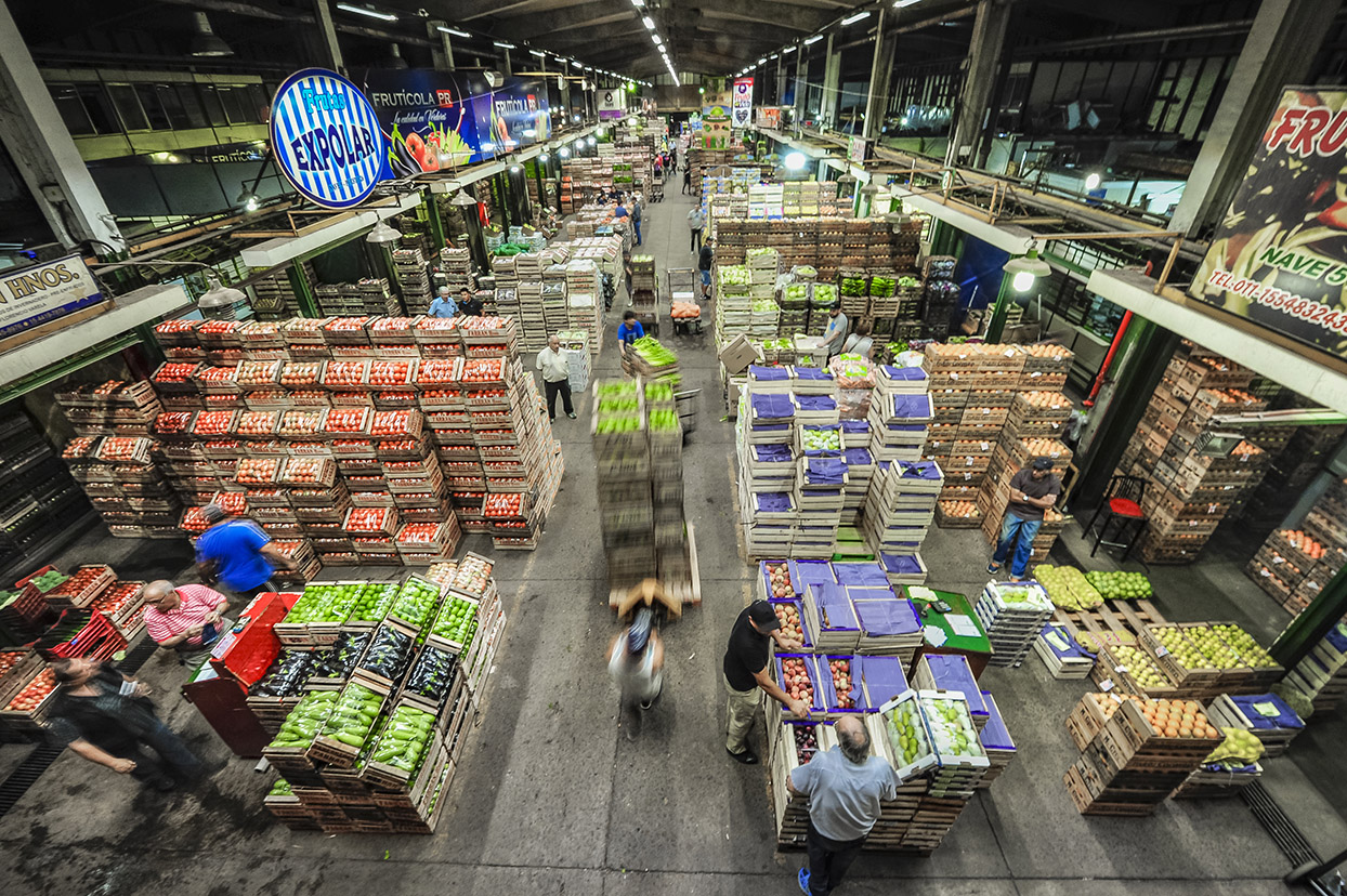 CRA: “¿Tiene sentido usar las escasas reservas del Banco Central para importar alimentos?